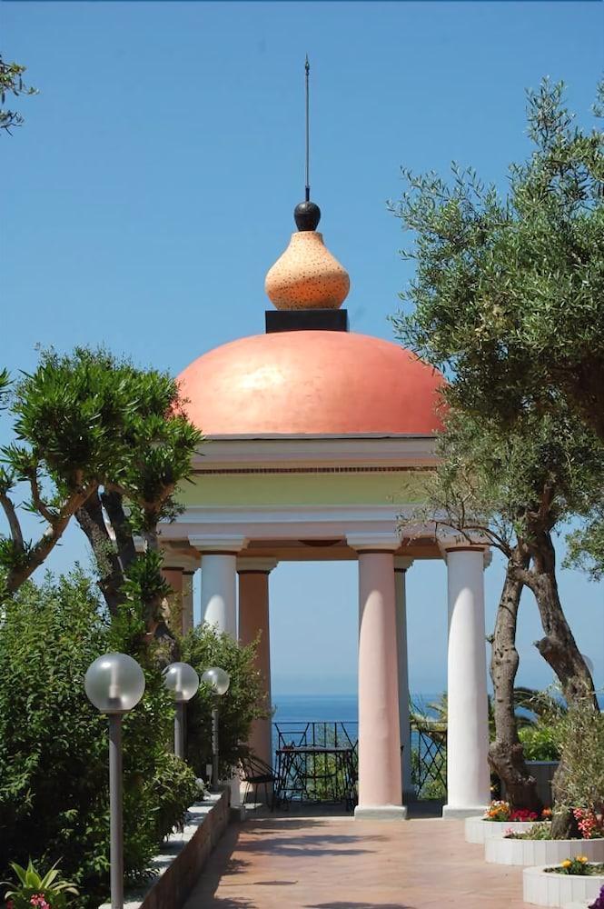 Hotel Terme Rosaleo Casamicciola Terme Esterno foto